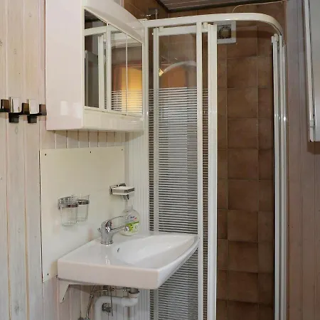 6 Person Holiday Home In Bl Vand *