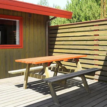 6 Person Holiday Home In Bl Vand